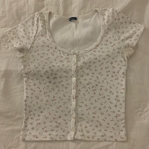 brandy melville floral zelly top